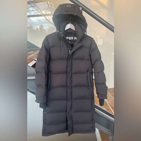 Jackets & Blazers - aritzia super puff jacket